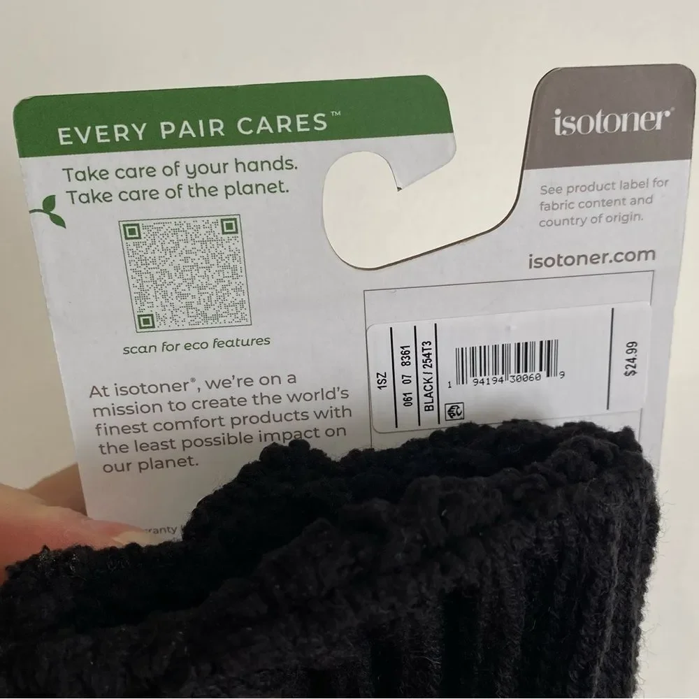NWT Isotoner Adult Snowflake Knit Gloves One Size Black NEW